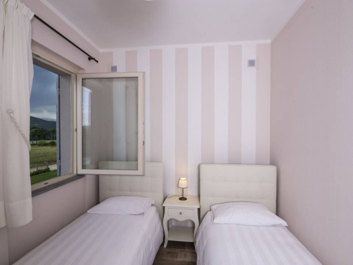 200 m² Ferienwohnung ∙ 6 Schlafzimmer ∙ 12 Gäste – Bild 22