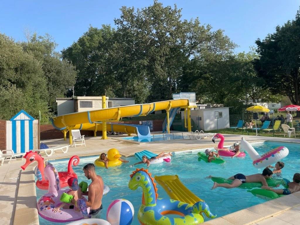 30 M² Camping ∙ 3 Chambres ∙ 6 Personnes - Loire-Atlantique