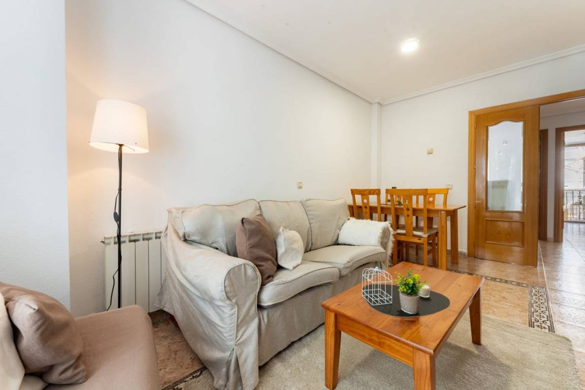71 M² Apartamento ∙ 1 Habitación ∙ 1 Huésped - Alcobendas