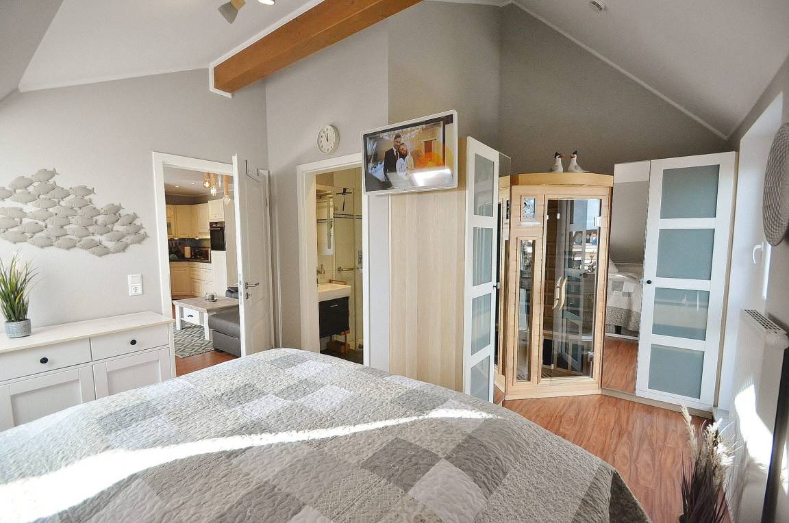 56 m² Ferienwohnung ∙ 2 Schlafzimmer ∙ 5 Gäste – Bild 9