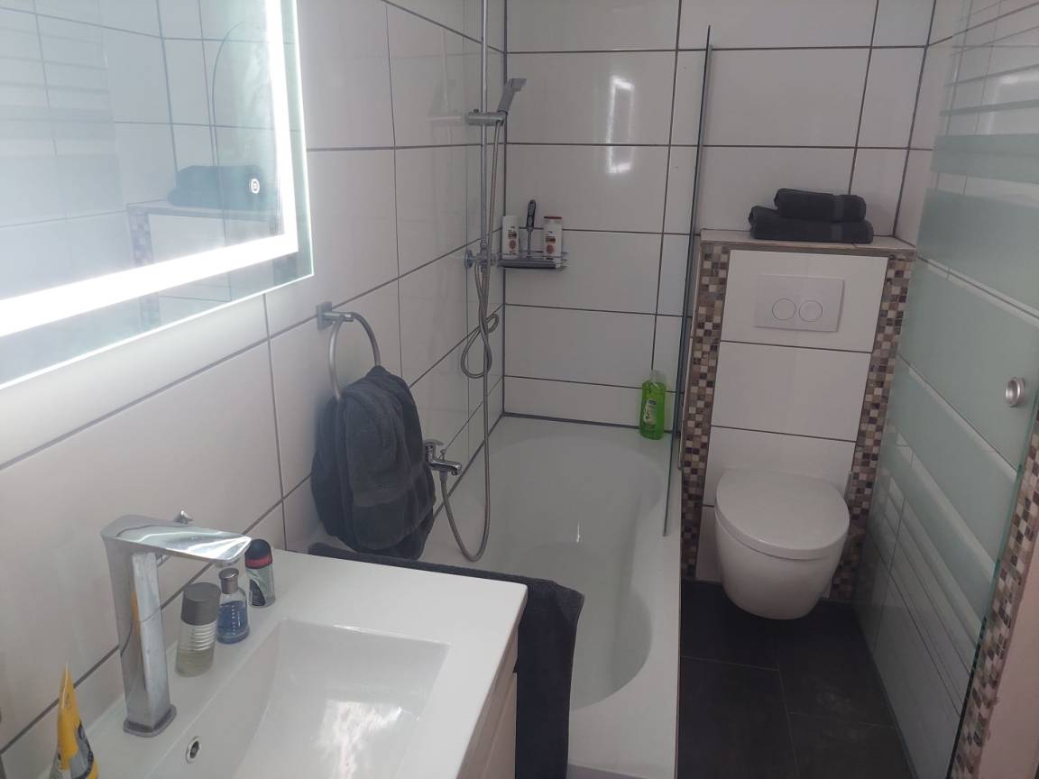 55 m² Ferienwohnung ∙ 1 Schlafzimmer ∙ 4 Gäste – Bild 8