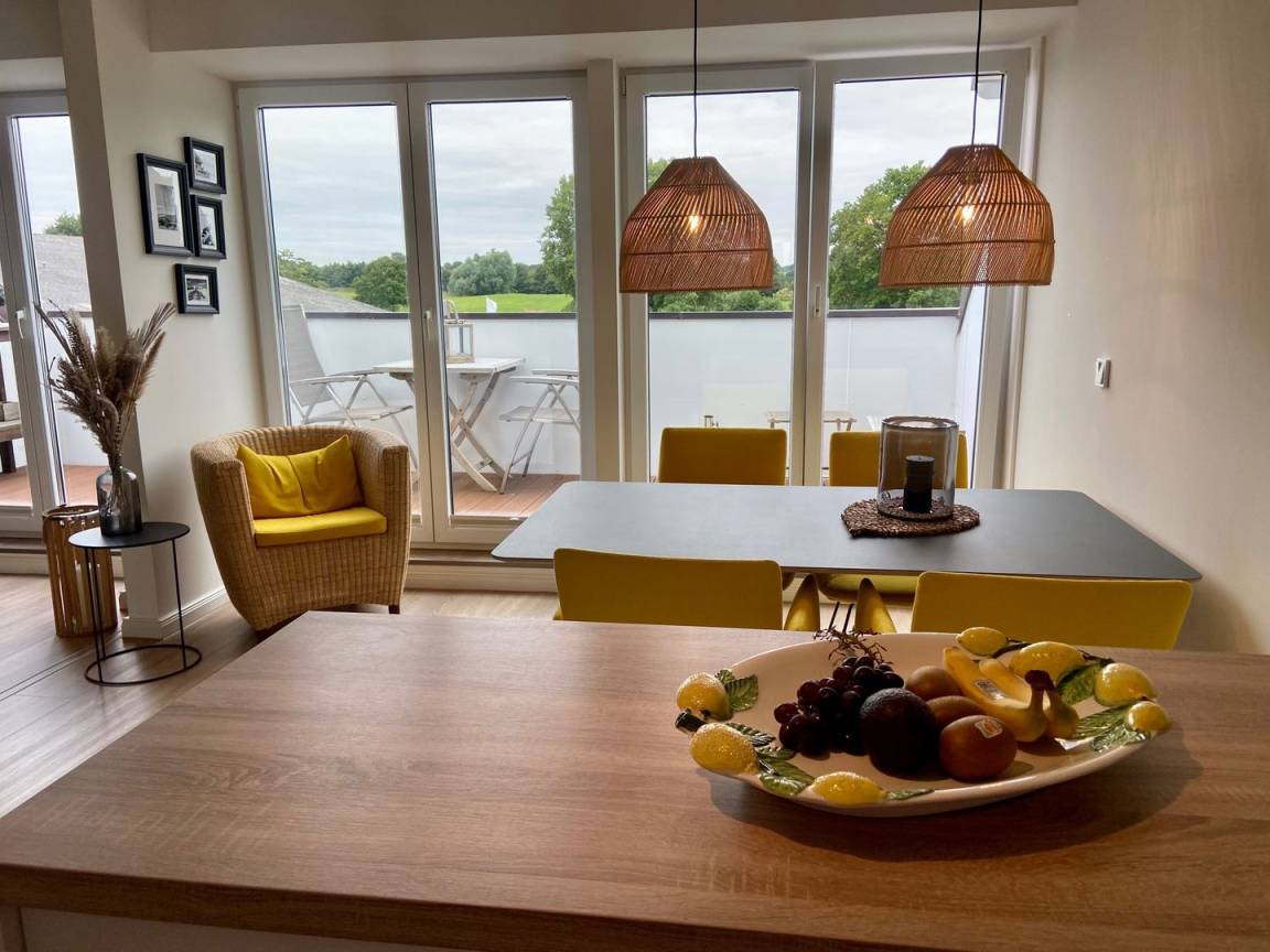 73 M² Ferienwohnung ∙ 1 Schlafzimmer ∙ 2 Gäste - Grömitz