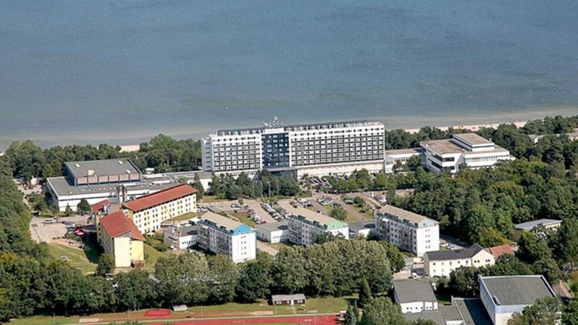 95 M² Ferienwohnung ∙ 1 Schlafzimmer ∙ 2 Gäste - Zinnowitz