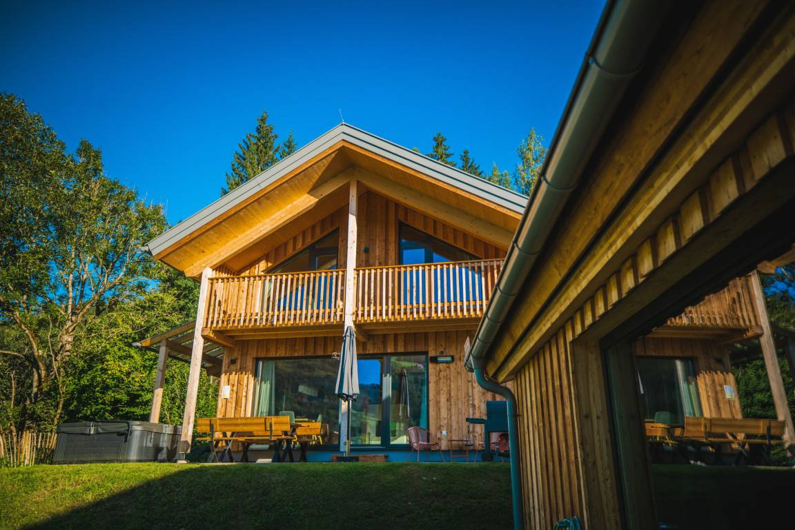 135 M² Chalet ∙ 4 Bedrooms ∙ 9 Guests - Murau