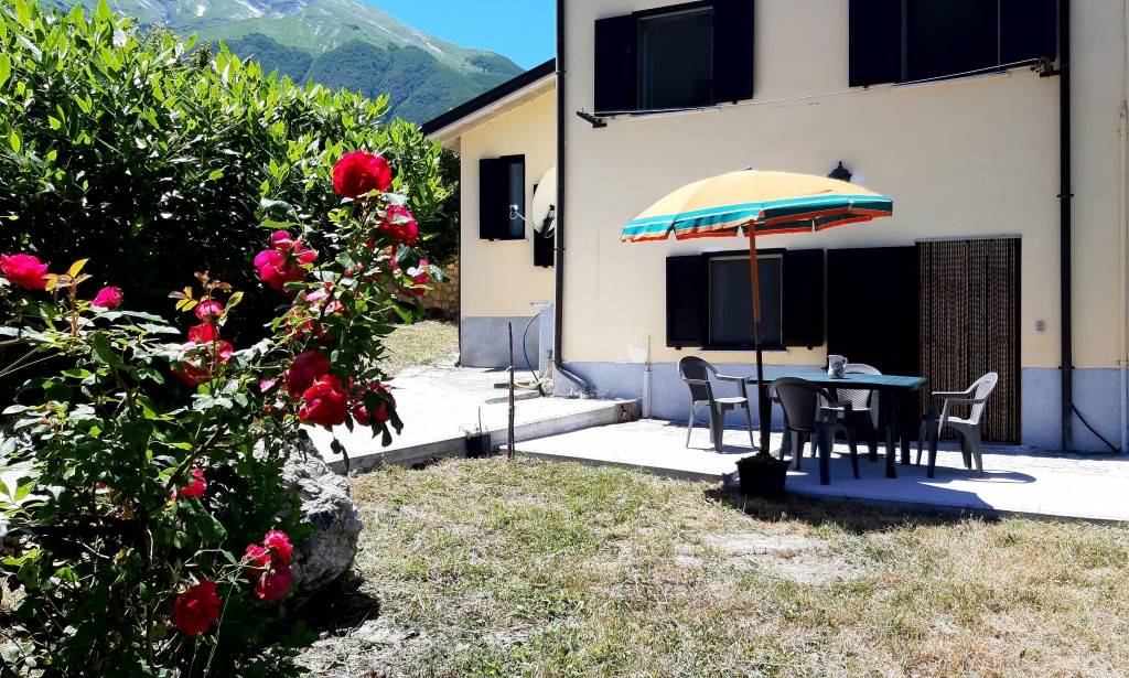 135 M² Appartamento Vacanza ∙ 4 Camere Da Letto ∙ 8 Ospiti - Campo Imperatore