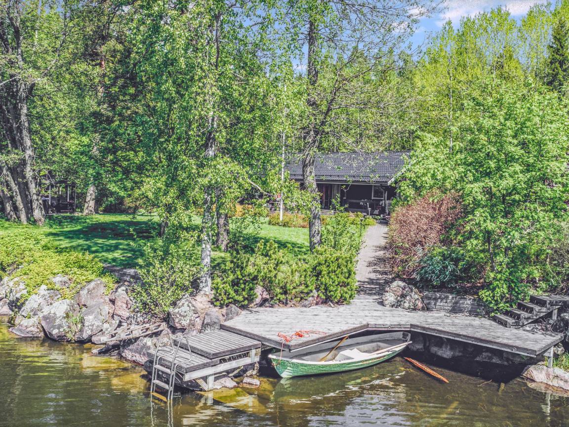 130 M² Talo ∙ 3 Makuuhuonetta ∙ 12 Vierasta - Pyhtään kirkonkylä