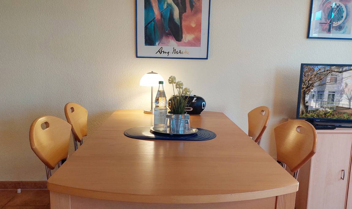 56 m² Ferienwohnung ∙ 2 Schlafzimmer ∙ 5 Gäste – Bild 6