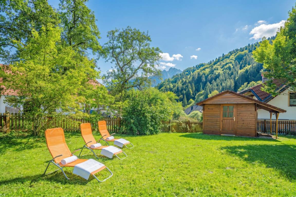 85 M² Chalet ∙ 2 Bedrooms ∙ 6 Guests - Slovenia