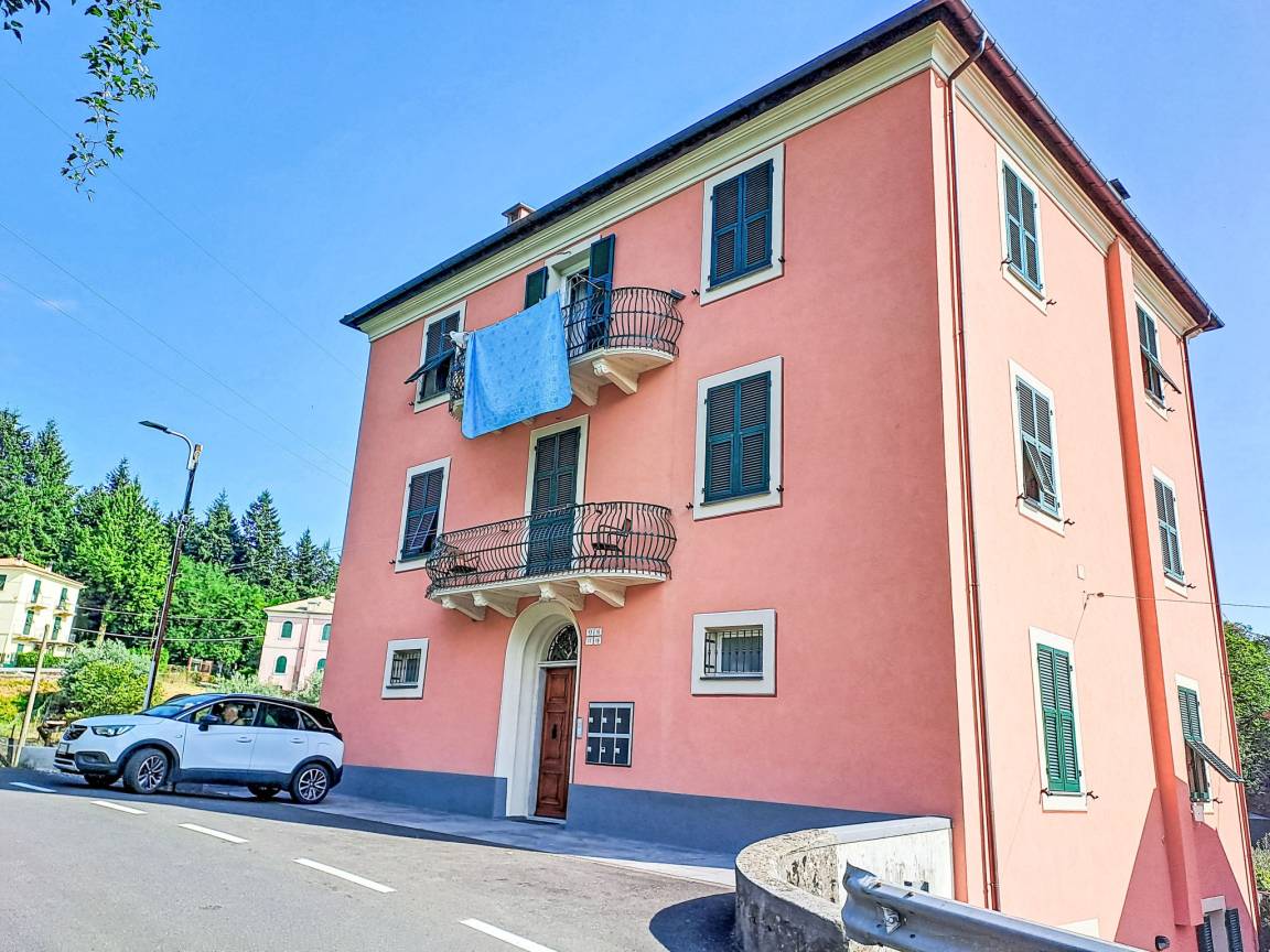 100 M² Apartment ∙ 3 Bedrooms ∙ 6 Guests - Santo Stefano d'Aveto