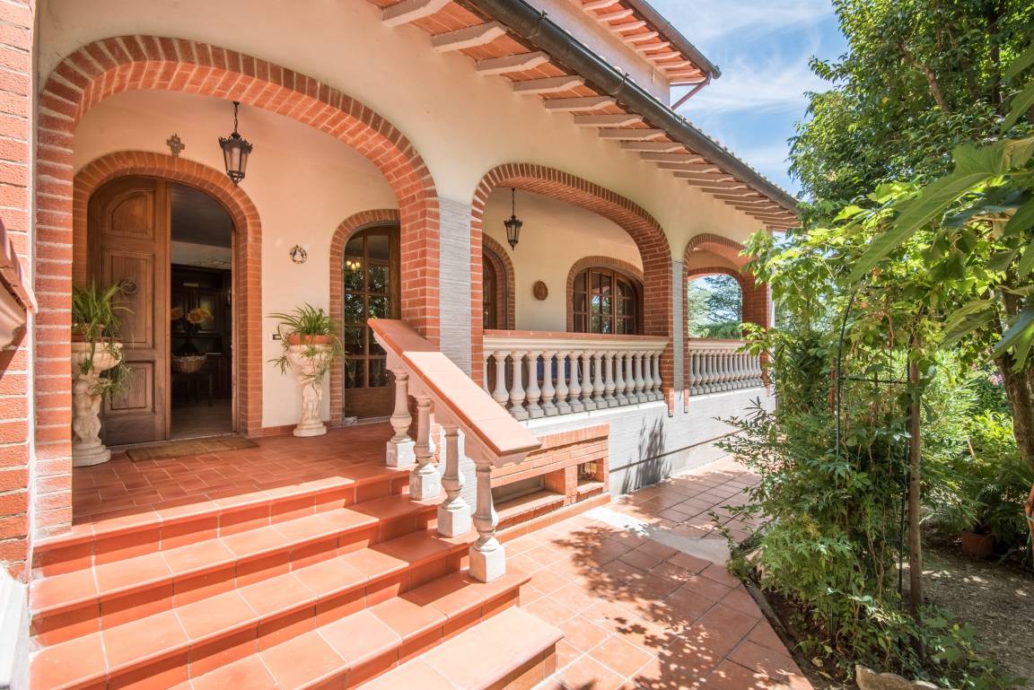 165 M² Villa ∙ 4 Slaapkamers ∙ 8 Gasten - Certaldo
