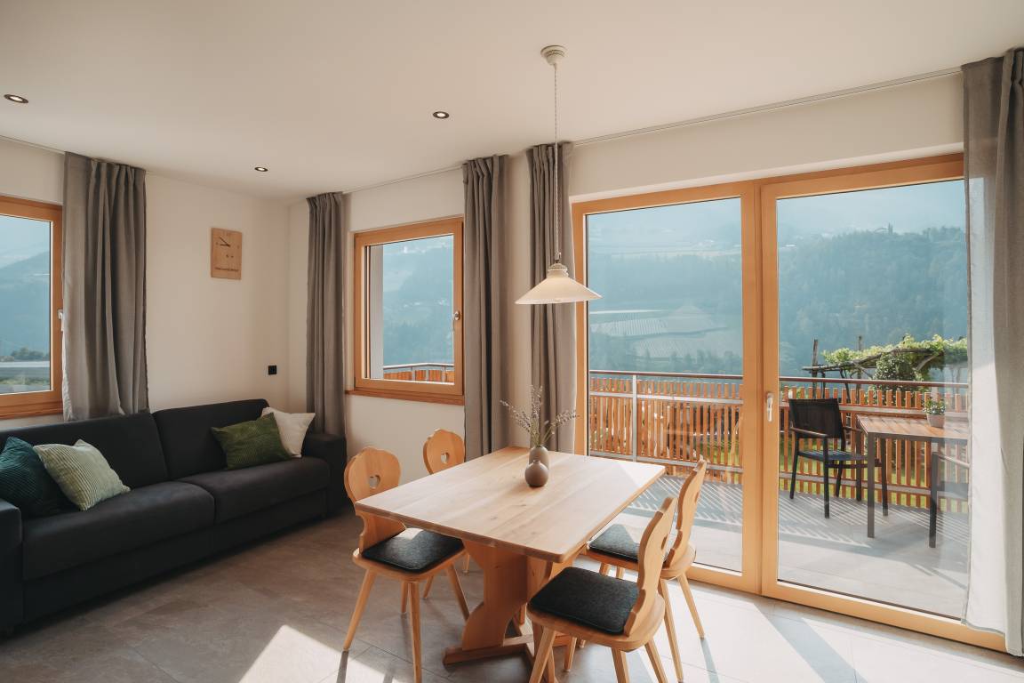 75 M² Ferienwohnung ∙ 3 Schlafzimmer ∙ 6 Gäste - Riffian