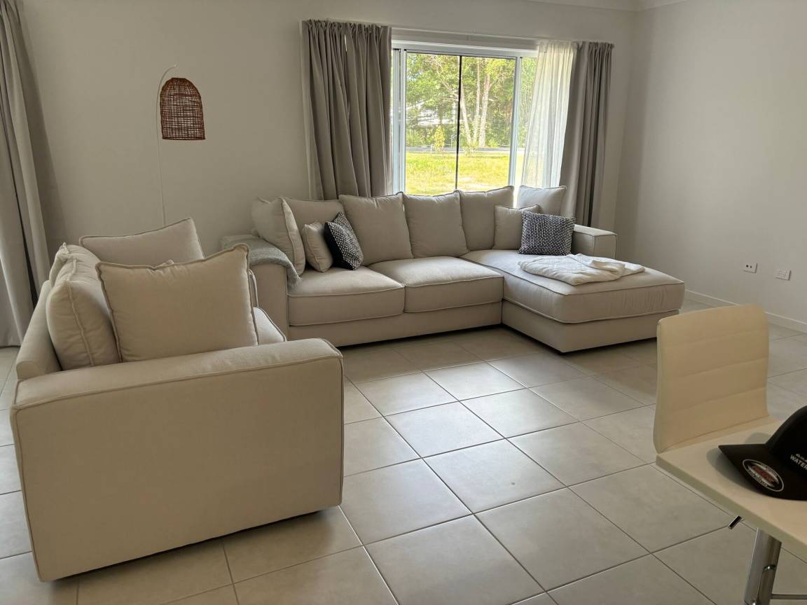 450 M² House ∙ 4 Bedrooms ∙ 8 Guests - Rainbow Beach