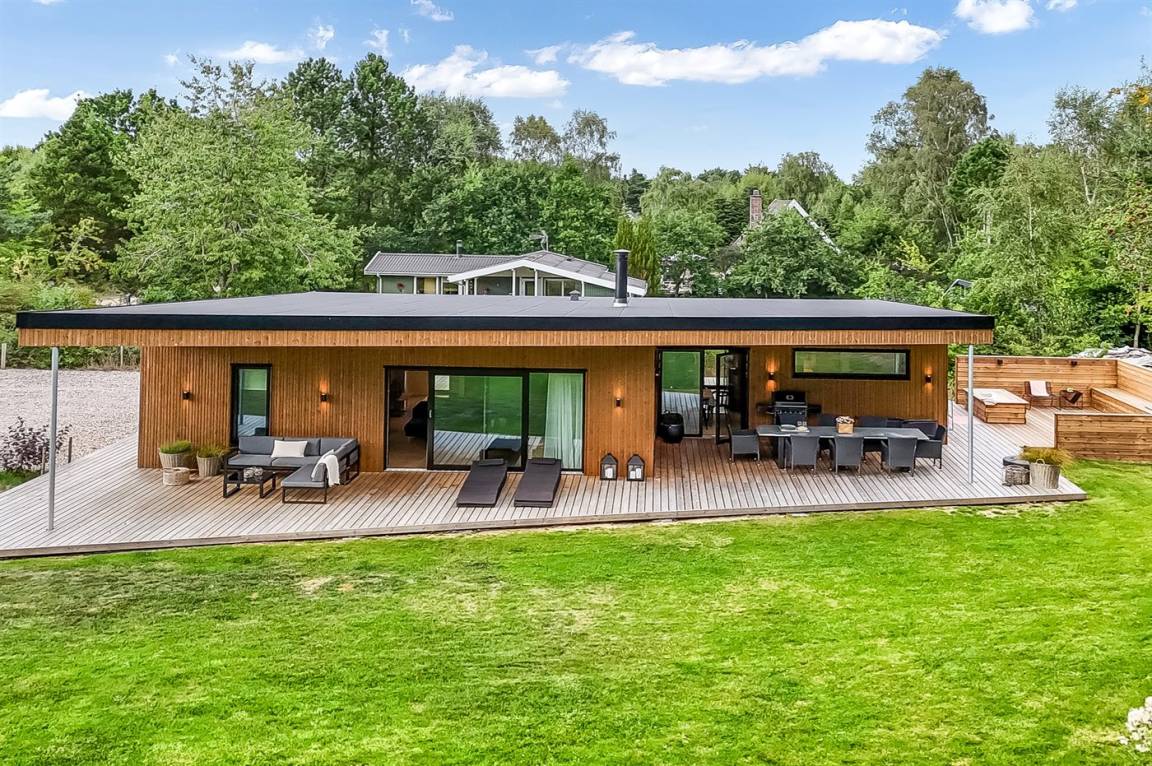 118 m&sup2; Ferienhaus 4 Schlafzimmer 7 G&auml;ste