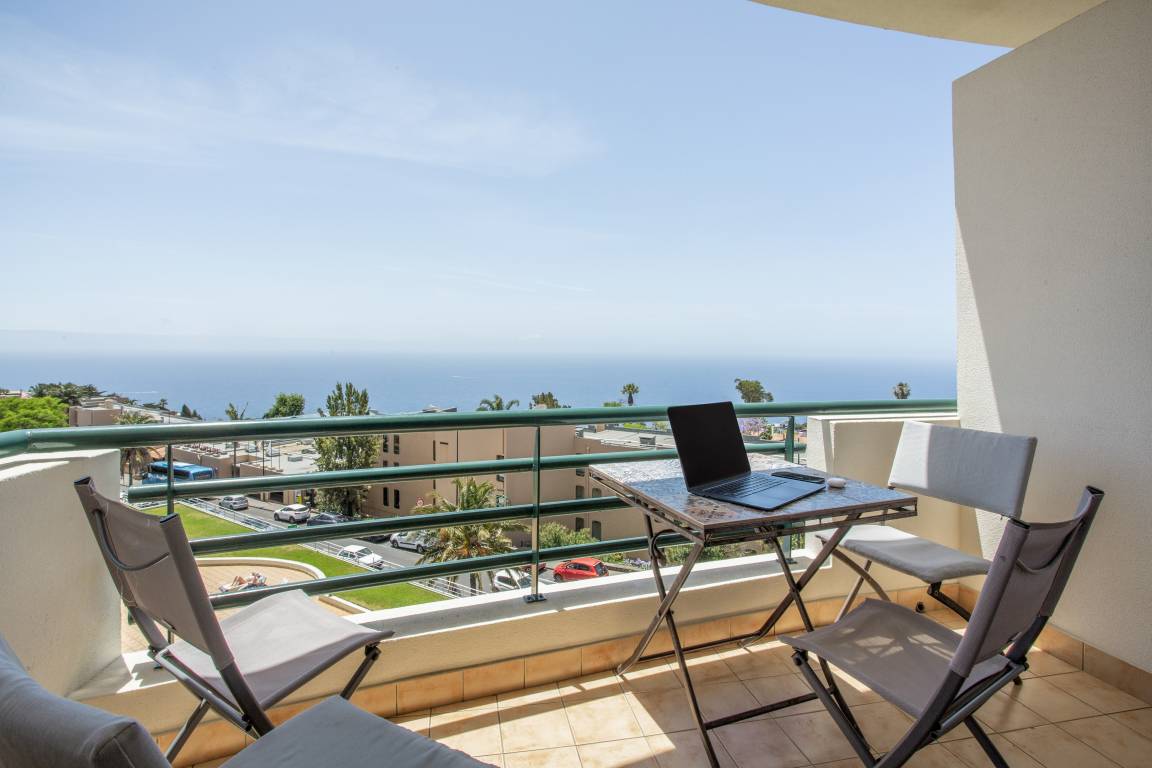 100 M² Appartement ∙ 2 Chambres ∙ 5 Personnes - Machico