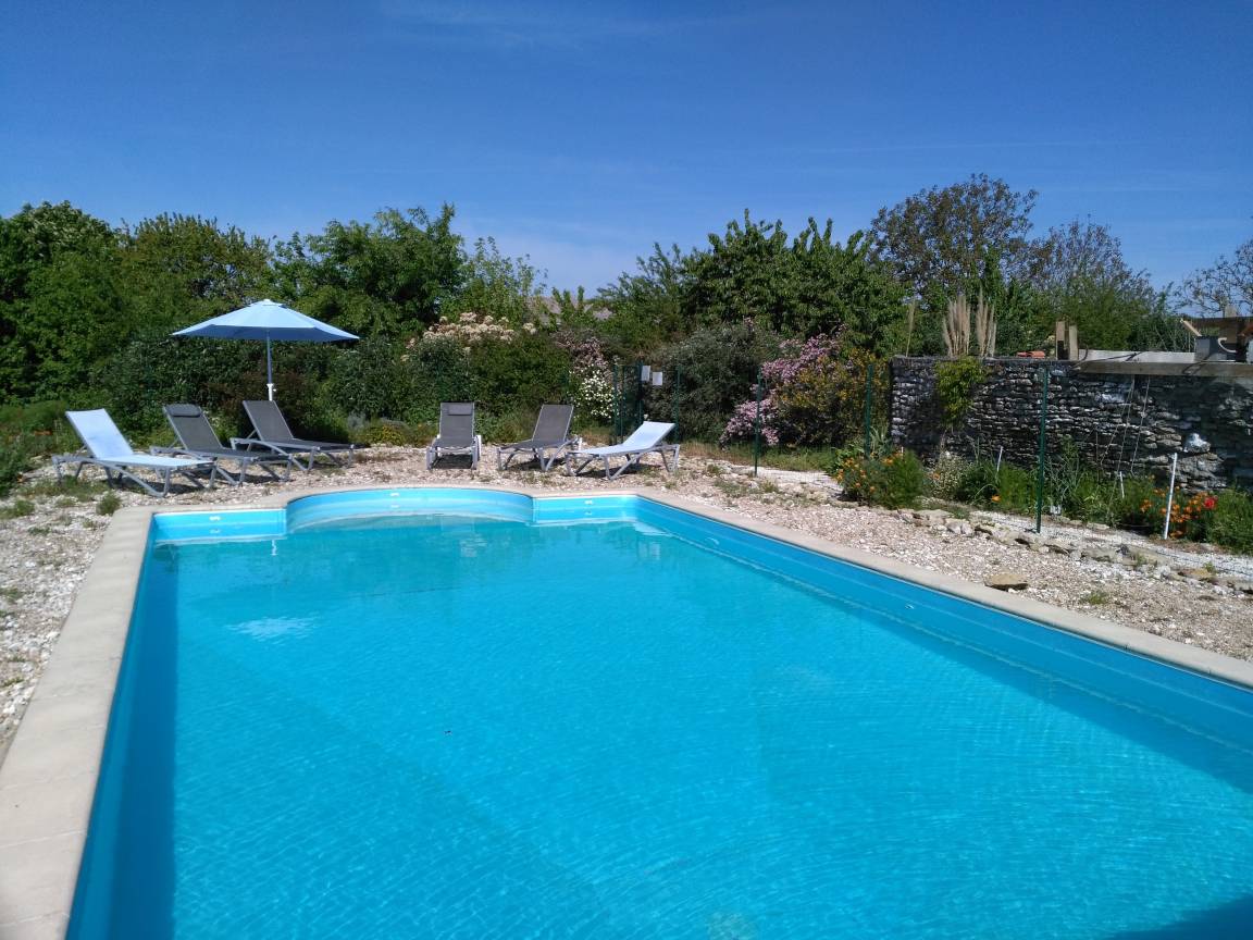 117 M² Cottage ∙ 3 Chambres ∙ 7 Personnes - Surgères