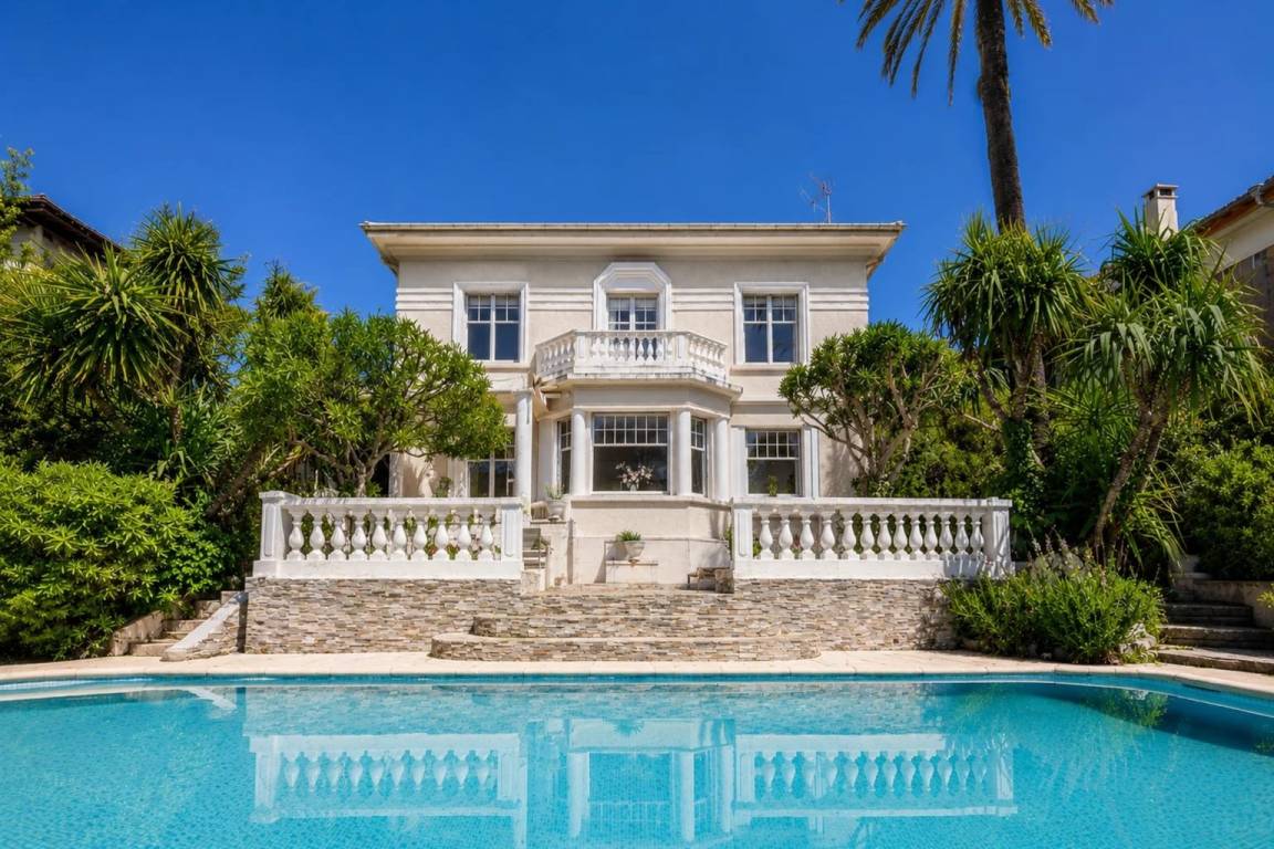 240 M² Maison De Vacances ∙ 4 Chambres ∙ 8 Personnes - Cannes