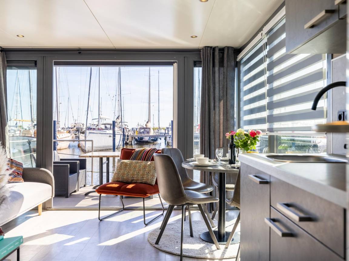 30 m² Hausboot ∙ 2 Schlafzimmer ∙ 4 Gäste – Bild 12