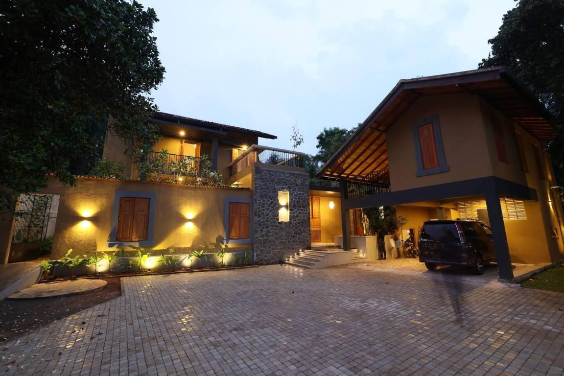 400 M² Villa ∙ 2 Schlafzimmer ∙ 4 Gäste - Hikkaduwa