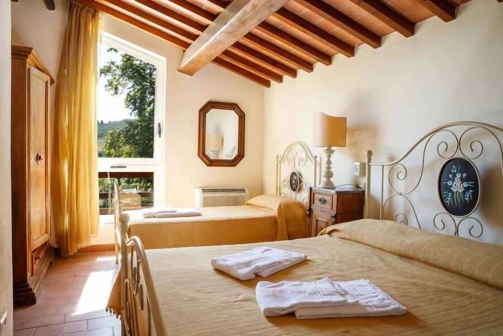 Casale a Casciana Terme Lari con giardino, piscina e terrazza