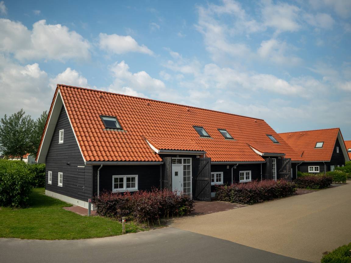 290 M² Ferienhaus ∙ 11 Schlafzimmer ∙ 22 Gäste - Groede
