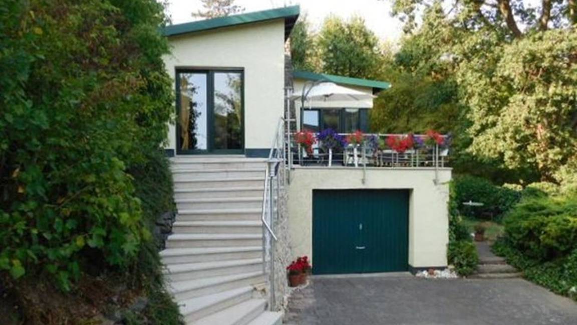 85 M² Apartment ∙ 3 Bedrooms ∙ 6 Guests - Bad Honnef