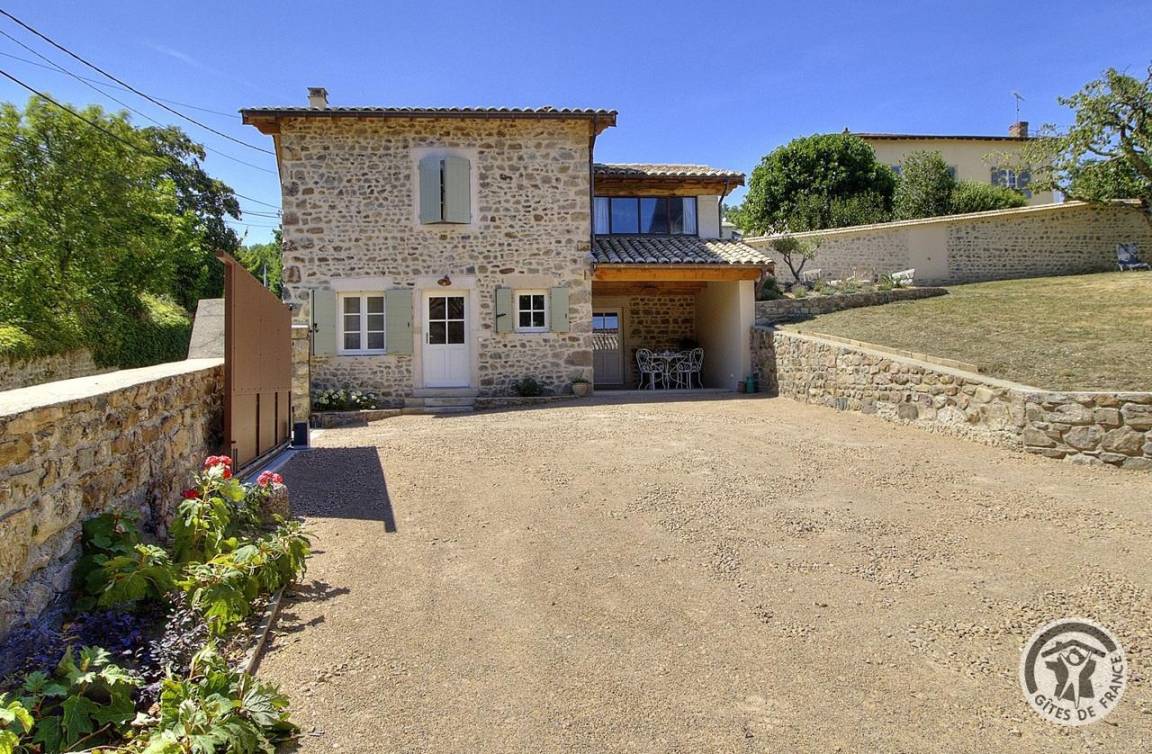 105 M² Gîte ∙ 3 Bedrooms ∙ 6 Guests - Fleurie