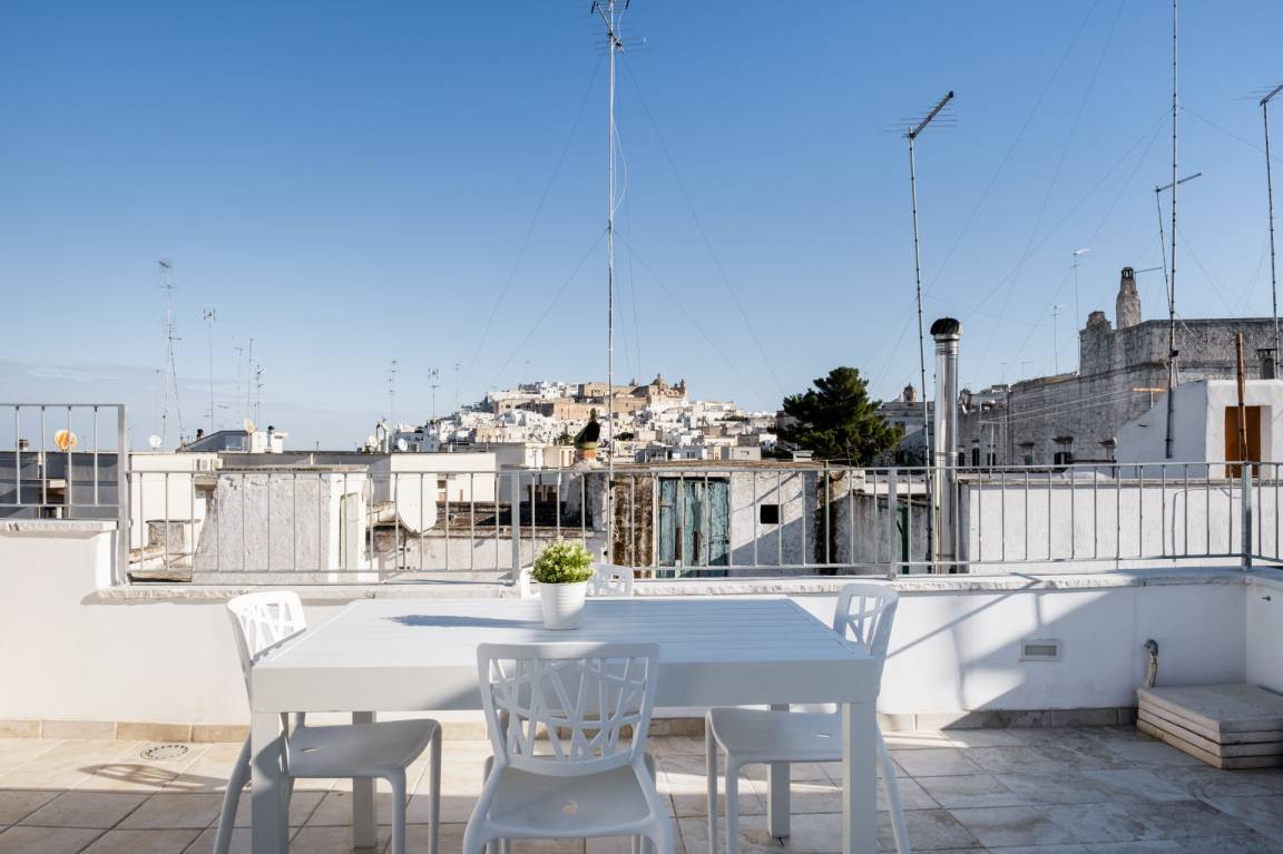 70 M² Ferienwohnung ∙ 2 Schlafzimmer ∙ 4 Gäste - Ostuni