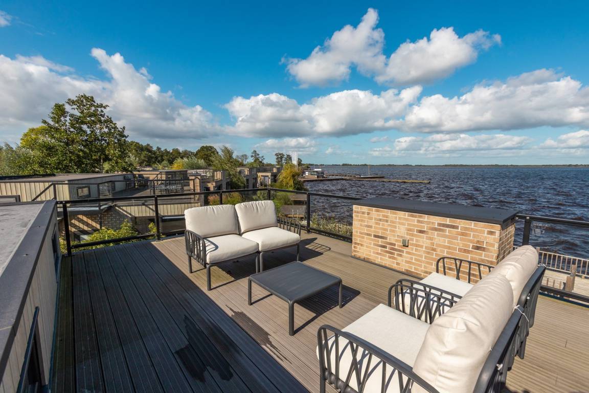 70 M² Chalet ∙ 2 Chambres ∙ 3 Personnes - Giethoorn