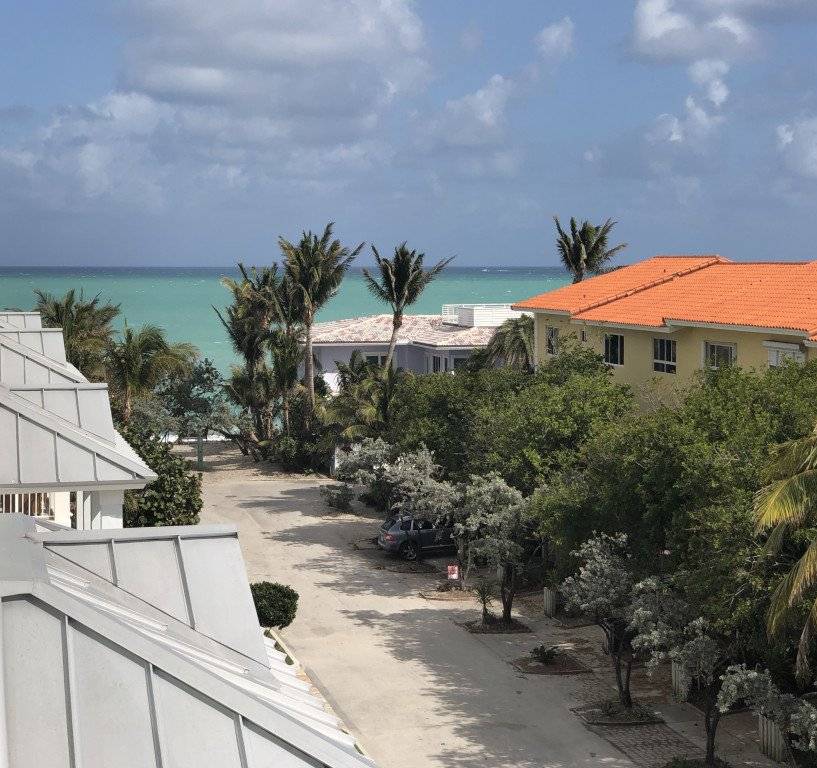 418 M² Villa ∙ 4 Bedrooms ∙ 8 Guests - Hollywood, FL