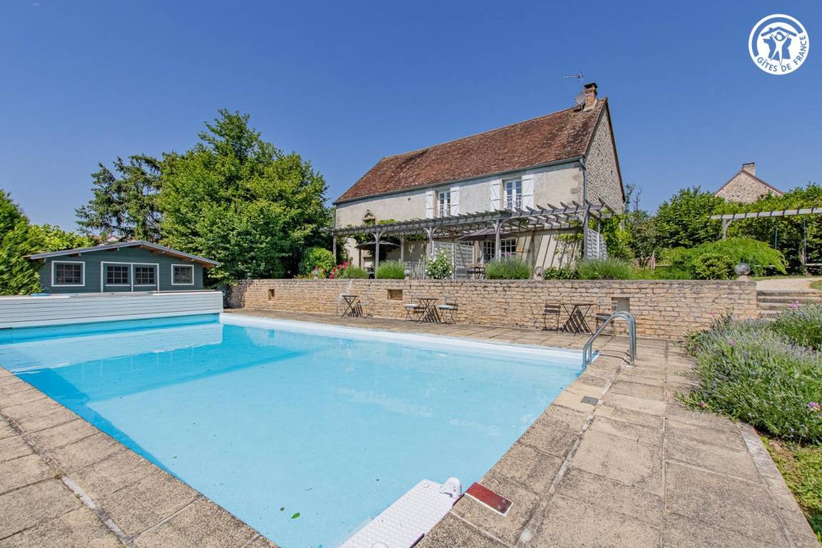 58 m&sup2; G&icirc;te 1 Schlafzimmer 3 G&auml;ste