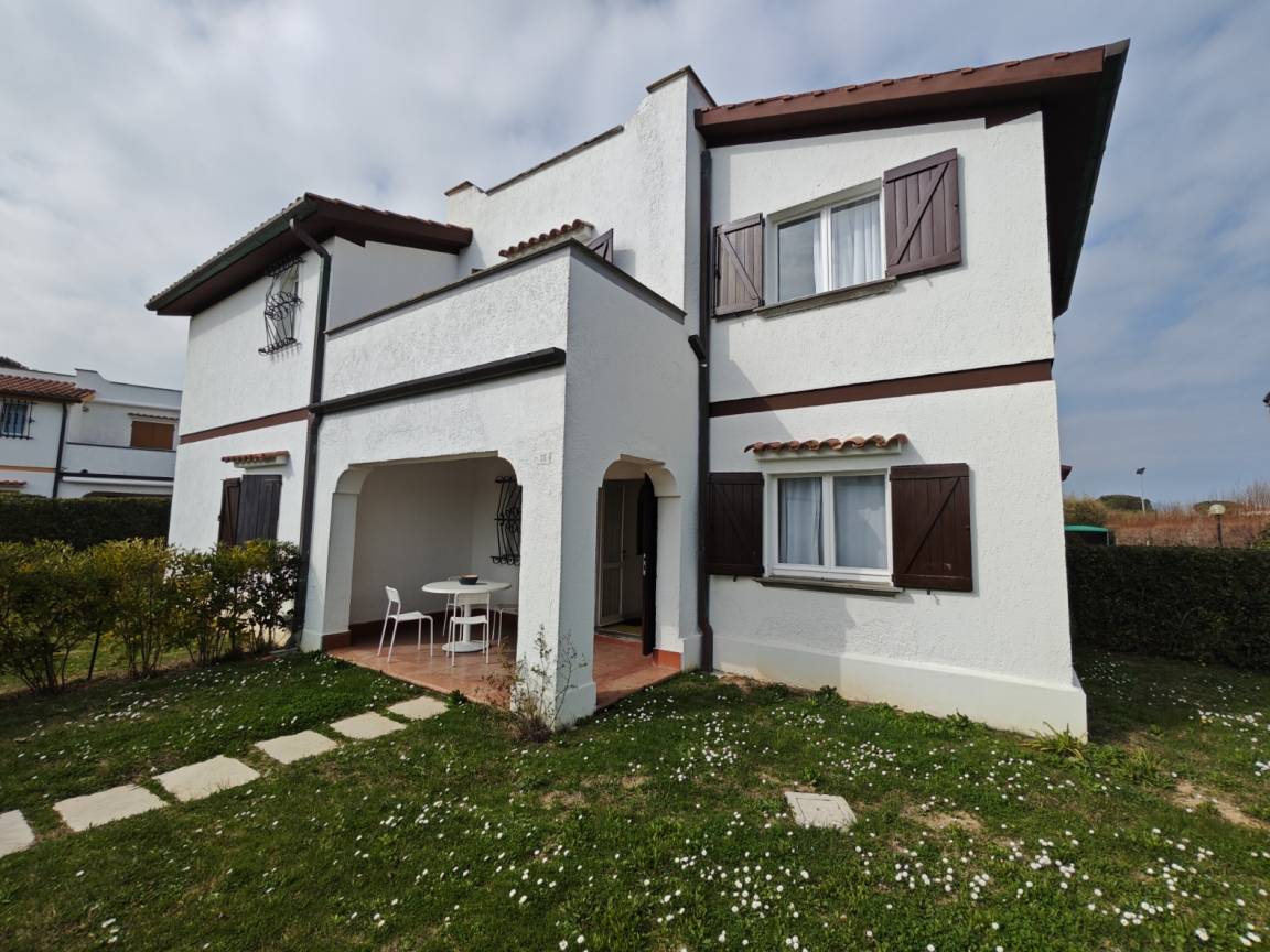 Apartamento ∙ 2 Quartos ∙ 6 Hóspedes - Porto Recanati