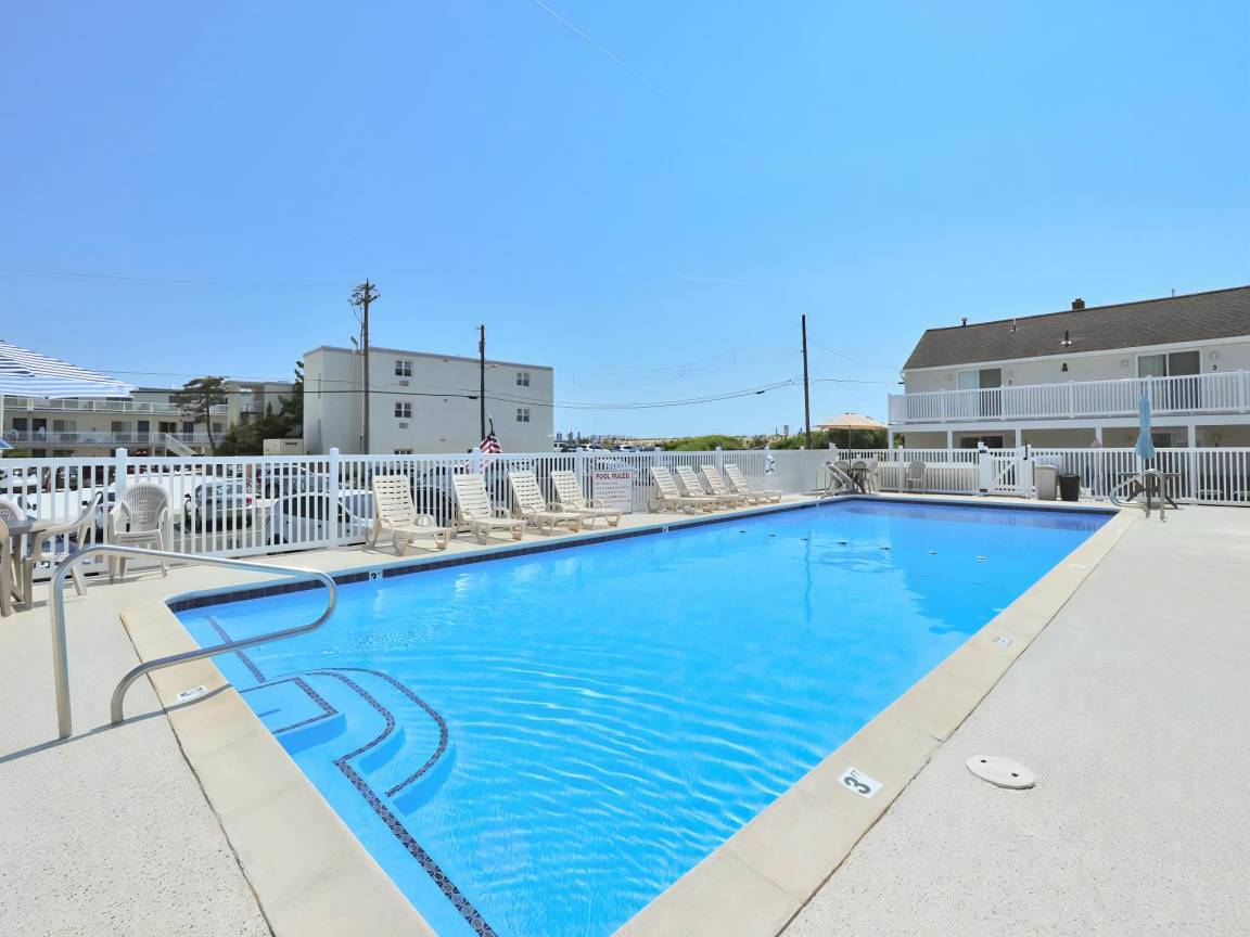 Condo ∙ 2 Bedrooms ∙ 5 Guests - Beach Haven, NJ