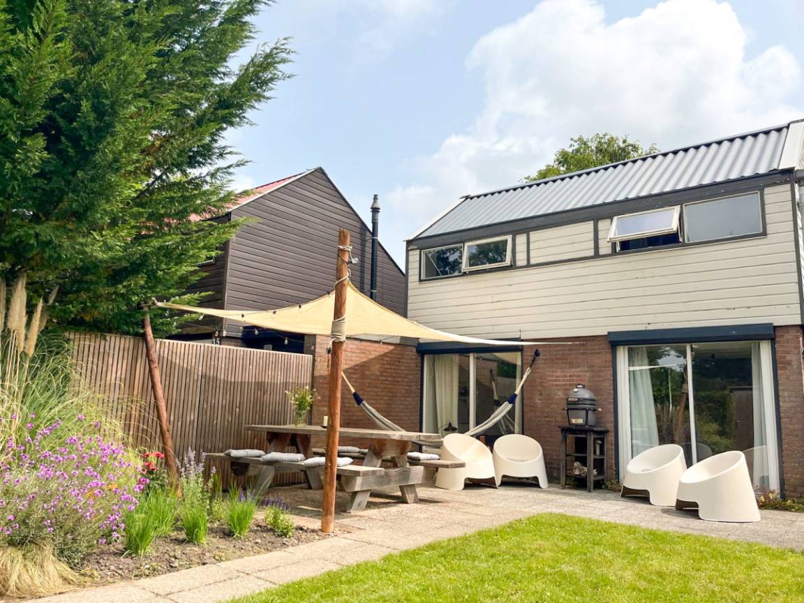 71 M² Huis ∙ 2 Slaapkamers ∙ 5 Gasten - Alkmaar