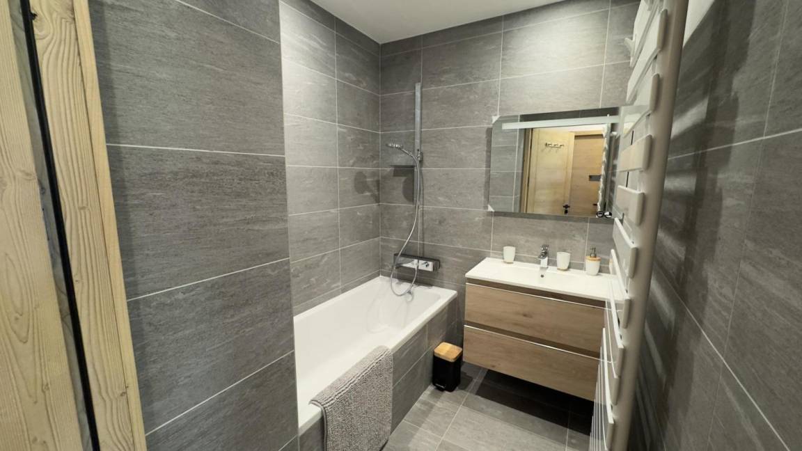 64 m² Ferienwohnung ∙ 2 Schlafzimmer ∙ 6 Gäste – Bild 4