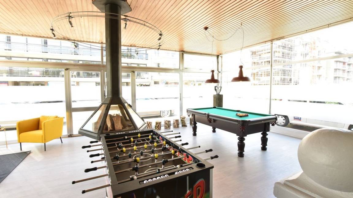 720 M² Casa Vacanza ∙ 12 Camere Da Letto ∙ 24 Ospiti - De Panne
