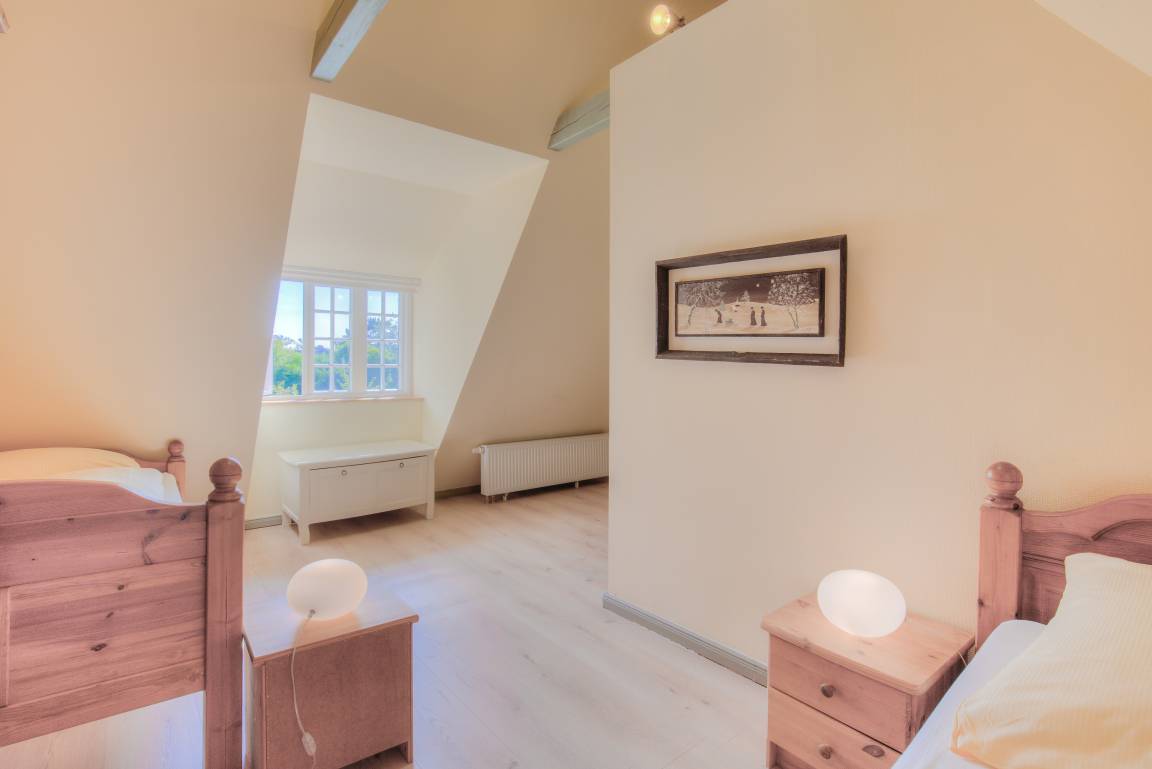 130 m² Ferienwohnung ∙ 3 Schlafzimmer ∙ 6 Gäste – Bild 10