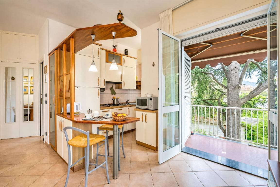 50 M² Apartamento ∙ 1 Habitación ∙ 4 Huéspedes - Diano Marina