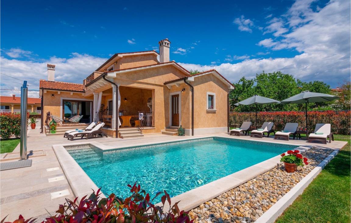 183 M² Maison De Vacances ∙ 3 Chambres ∙ 6 Personnes - Rovinj