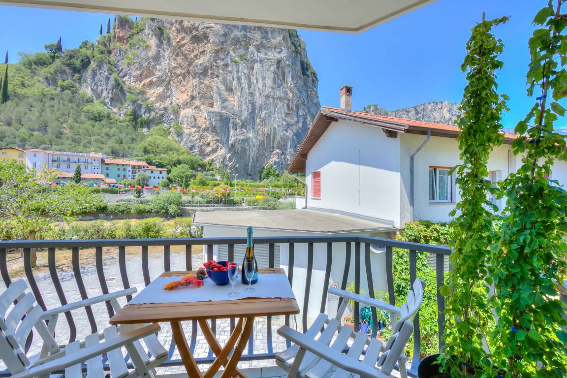 66 M² Apartment ∙ 1 Bedroom ∙ 4 Guests - Arco
