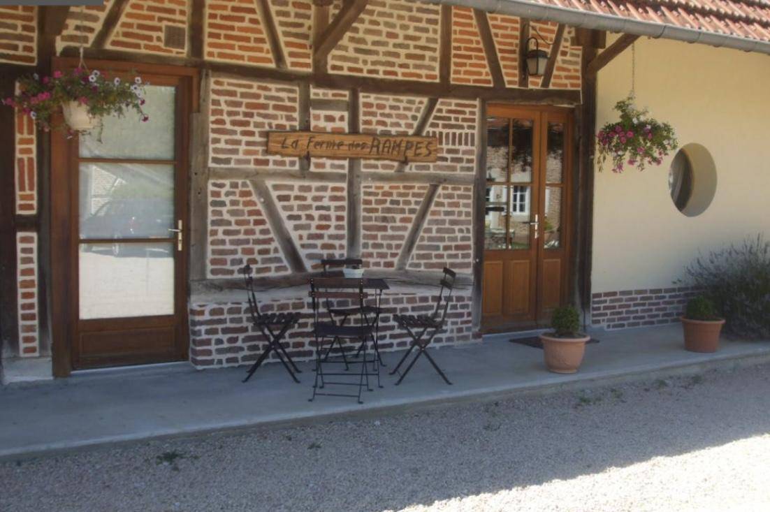 92 m&sup2; G&icirc;te 2 Schlafzimmer 4 G&auml;ste
