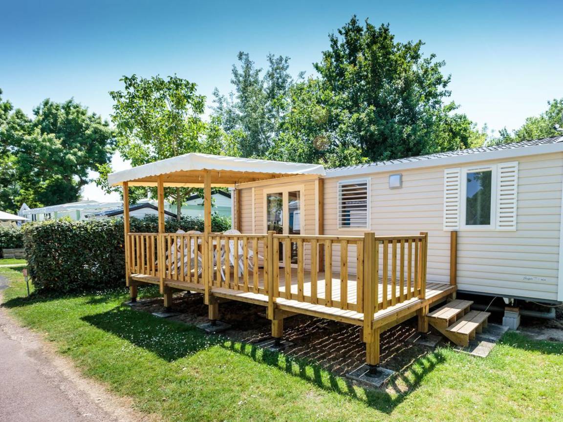 30 M² Caravan ∙ 2 Bedrooms ∙ 4 Guests - Oléron