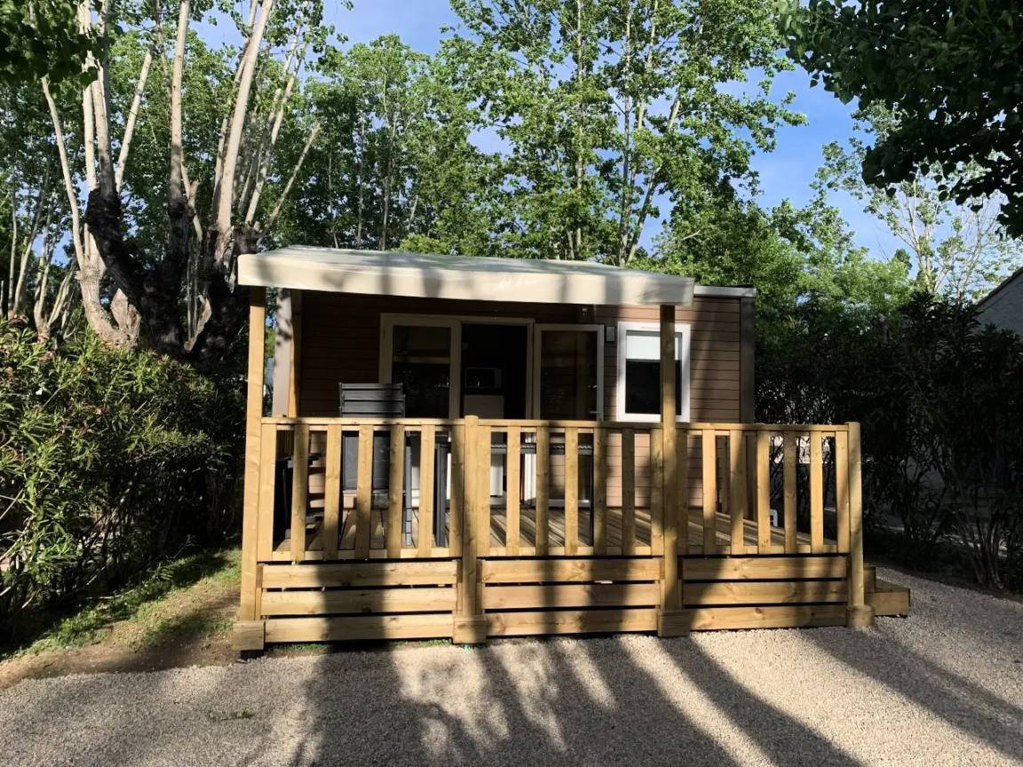 18 M² Mobil-home ∙ 1 Chambre ∙ 2 Personnes - Tourtour