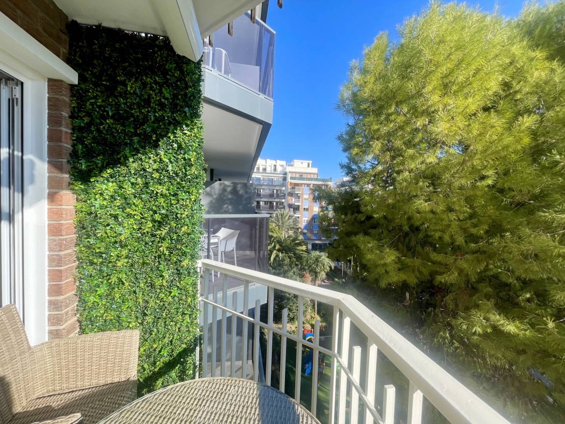 70 M² Apartment ∙ 2 Bedrooms ∙ 6 Guests - Benidorm