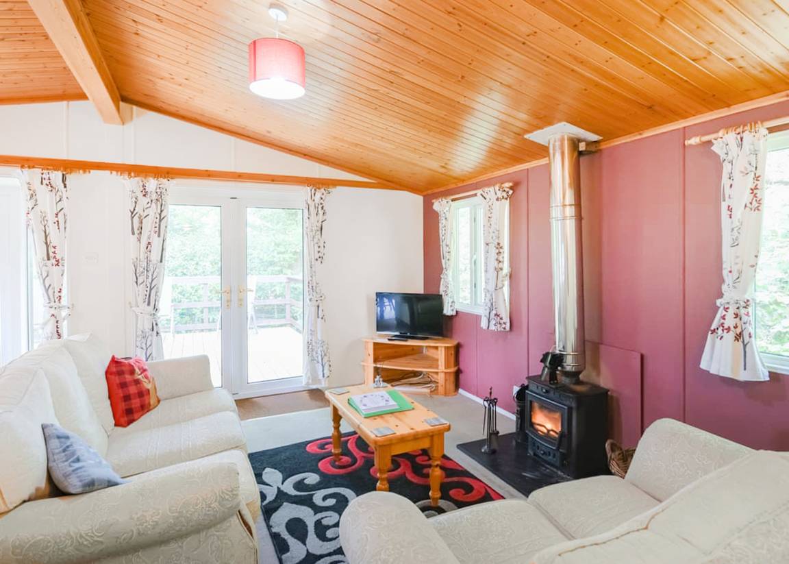 Chalet ∙ 2 Bedrooms ∙ 4 Guests - Centre for Alternative Technology