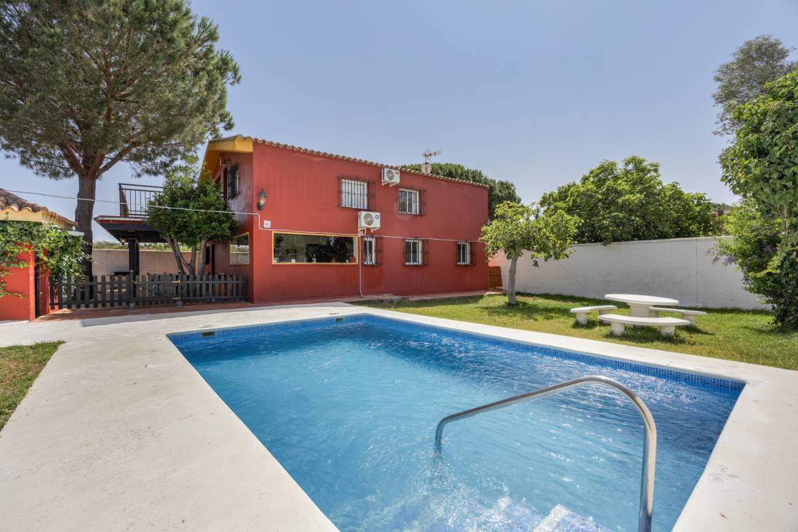 150 M² Casa ∙ 5 Habitaciones ∙ 15 Huéspedes - Chiclana de la Frontera