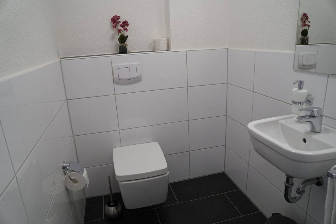 80 m² Ferienwohnung ∙ 2 Schlafzimmer ∙ 6 Gäste – Bild 10