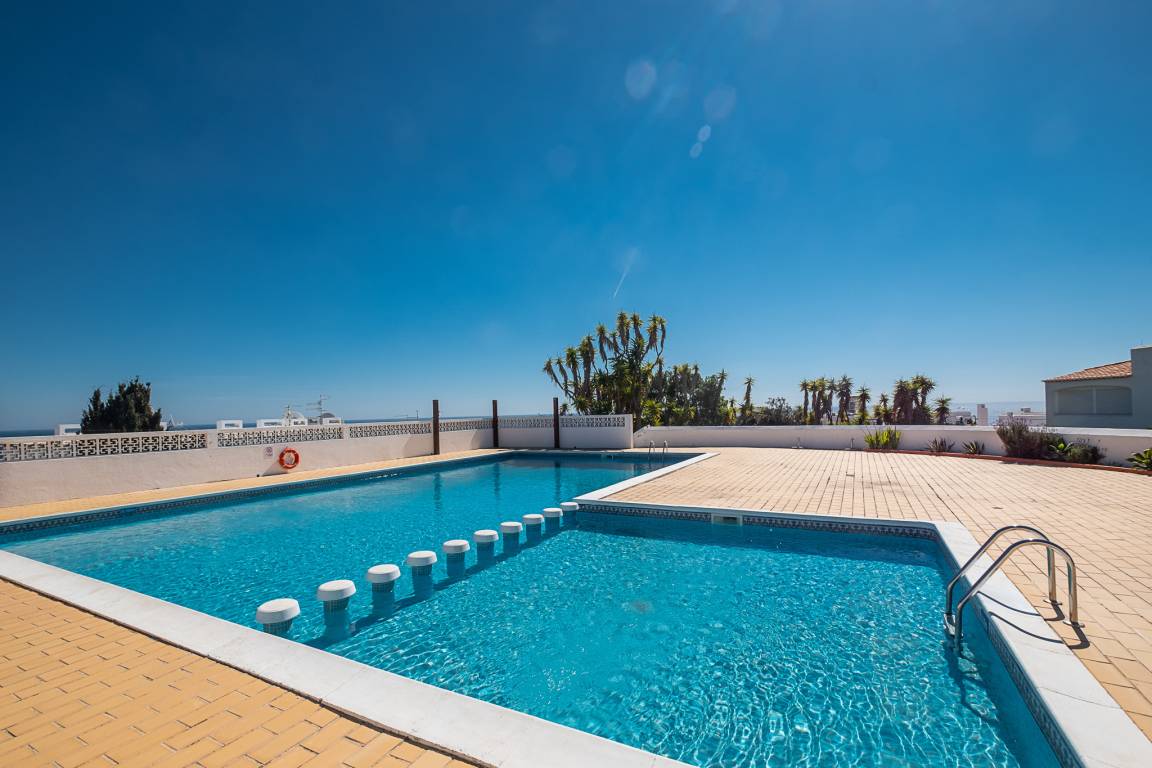 74 M² Lägenhet ∙ 1 Sovrum ∙ 4 Gäster - Albufeira