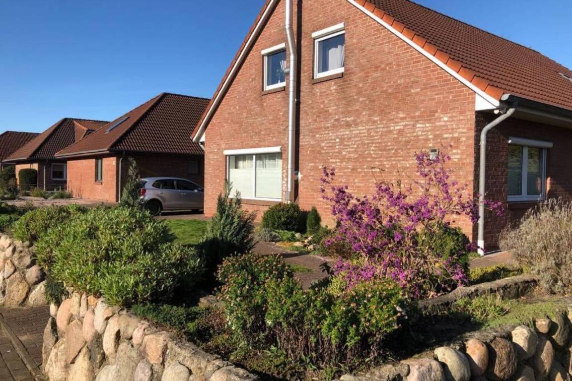 70 M² Apartment ∙ 2 Bedrooms ∙ 6 Guests - Husum