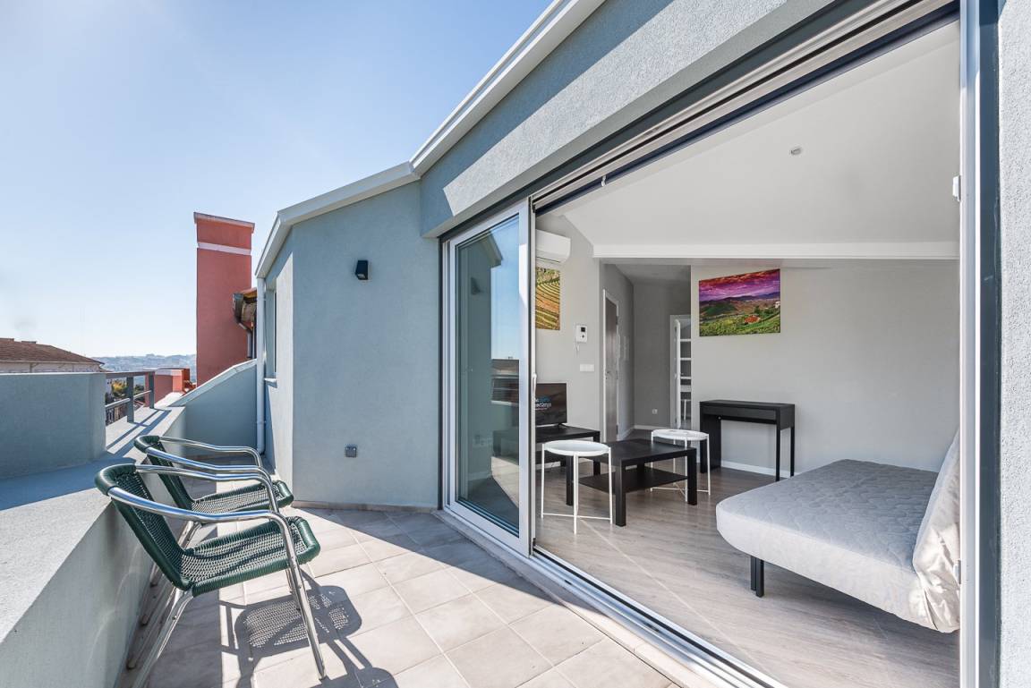 100 M² Appartement ∙ 2 Chambres ∙ 6 Personnes - Porto, Portugal