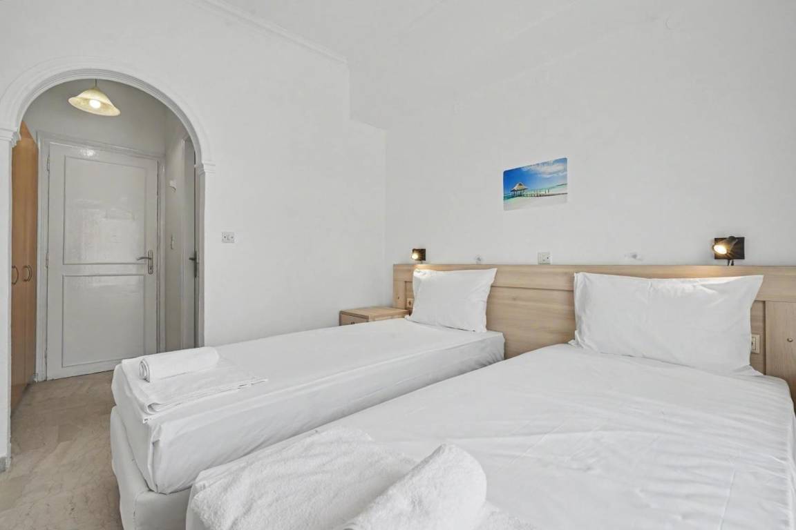 20 M² Bed And Breakfast ∙ 1 Bedroom ∙ 2 Guests - Corfu